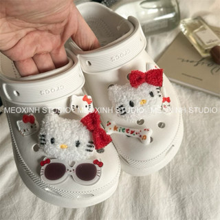 MEOXINHSTUDIO [Ảnh Thật]/ Dép Clog Unisex Crocs Crush Classic Cao Cấp Đế Cao 5.2cm Kèm Charm Hello Kitty Xù, Kính Cute