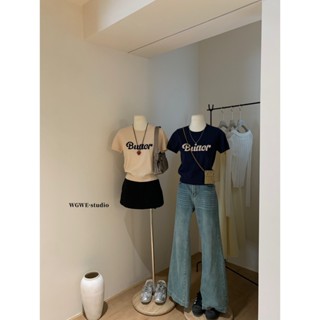 Áo len Nữ cổ tròn Tay ngắn có chữ BUTTER, áo len mỏng dáng lửng kiểu nhẹ nhàng dễ phối đồ