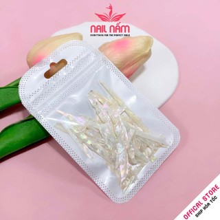 Xà cừ trắng trang trí móng