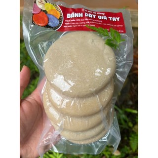 Bánh dày mật nếp nương giã tay - Đặc sản cao nguyên đá Hà Giang