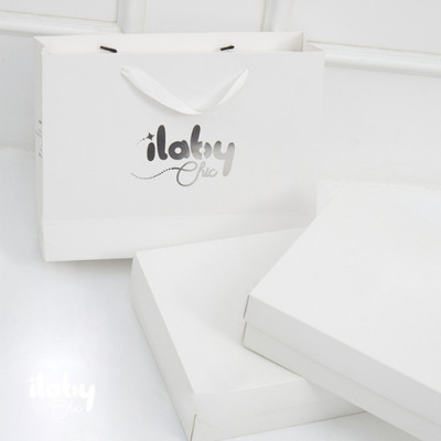 Hộp quà Chic ILABY (QUÀ TẶNG KHÔNG BÁN) dánh riêng cho BST Váy Dress Chic
