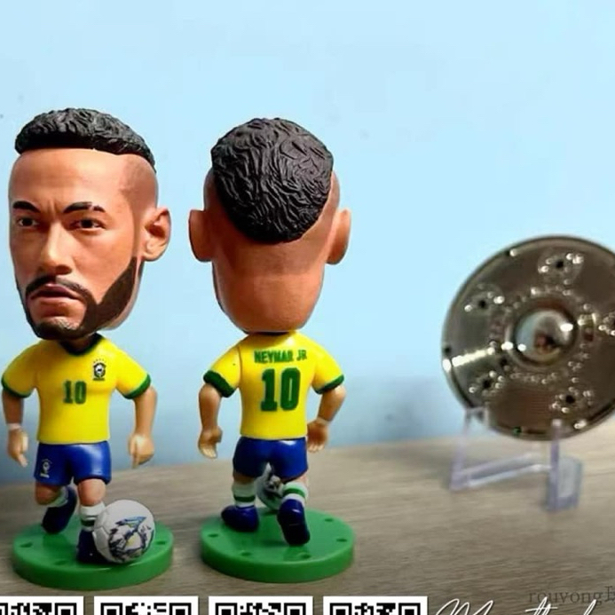Tượng cầu thủ bóng đá Neymar Brazil PSG 2024 Edition Soccerwe 7cm Football Toy Figure