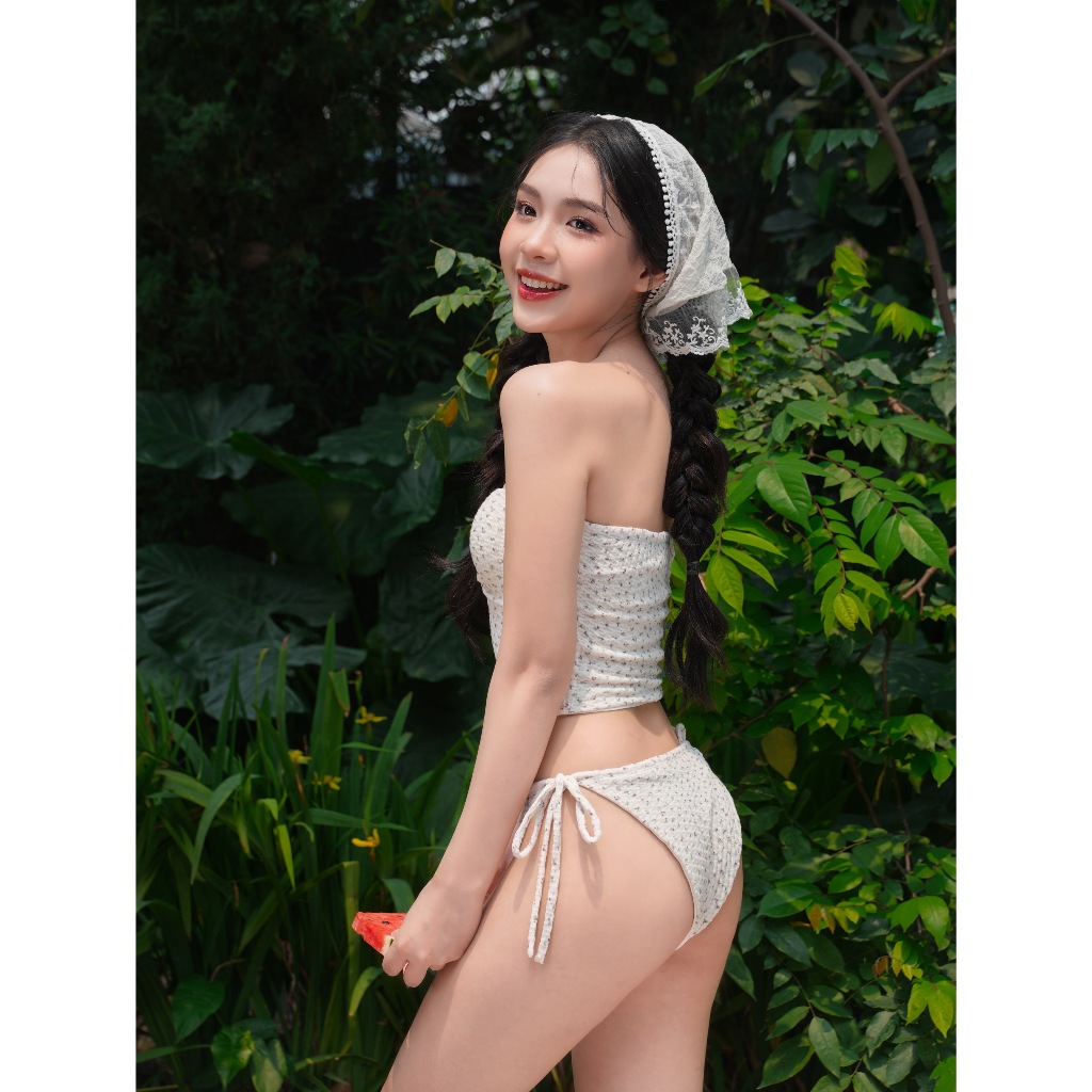 Set bikini 2 mảnh áo quây Freya Bikini Set BKI02 họa tiết hoa nhí, quần dây buộc bên hông - Uni By Heart | BigBuy360 - bigbuy360.vn