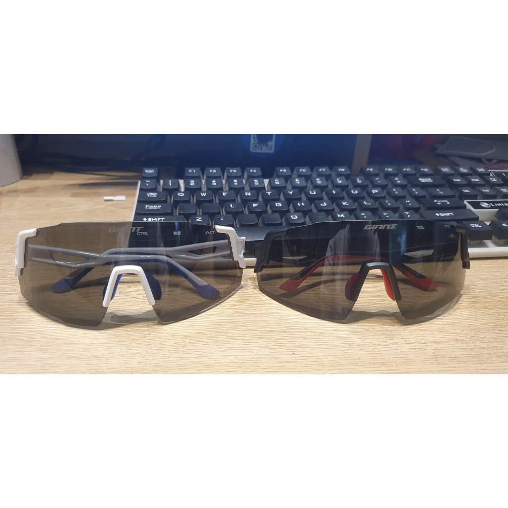 Kính Giant một mắt GDADC1 VERTEX