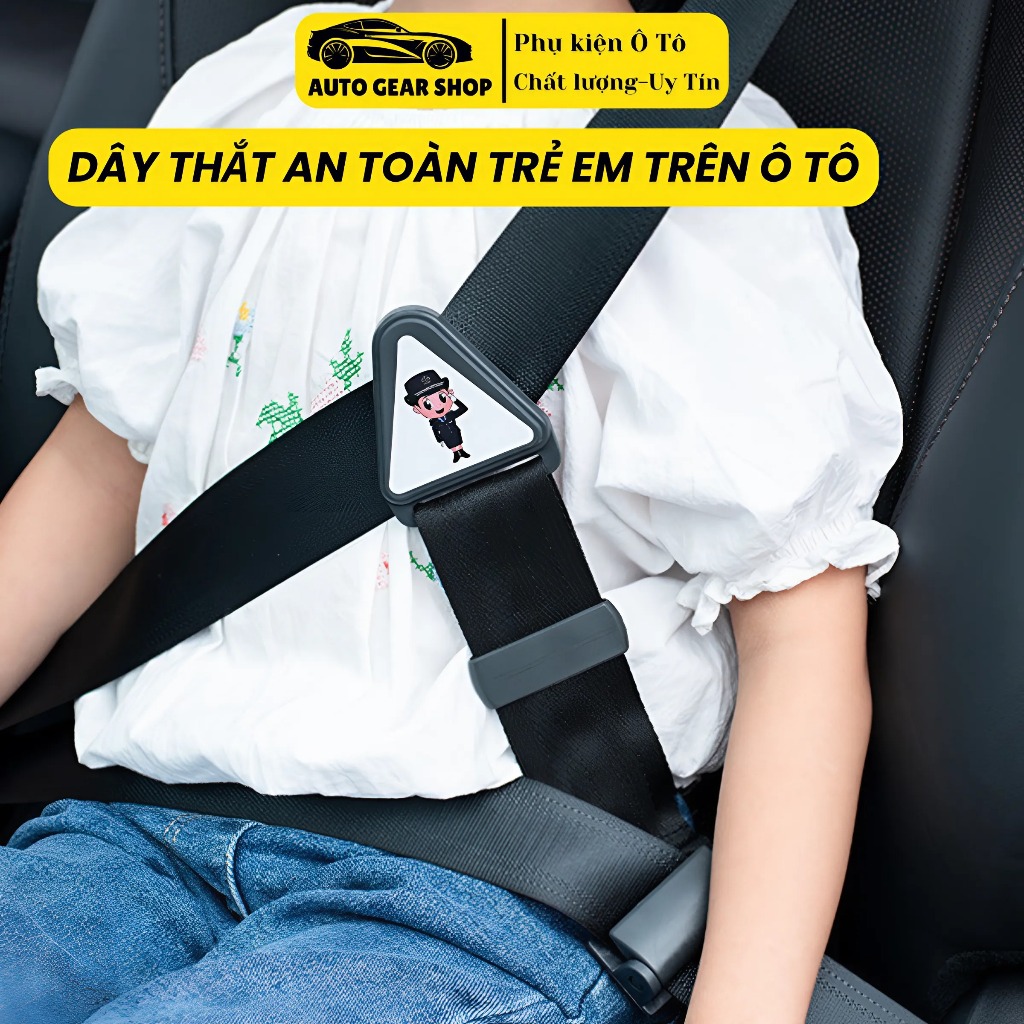 Dây Đai An Toàn Trên Ô Tô Cho Trẻ Em