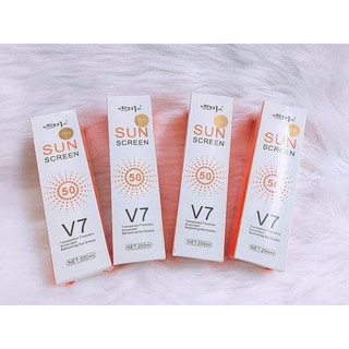 Xịt chống nắng v7