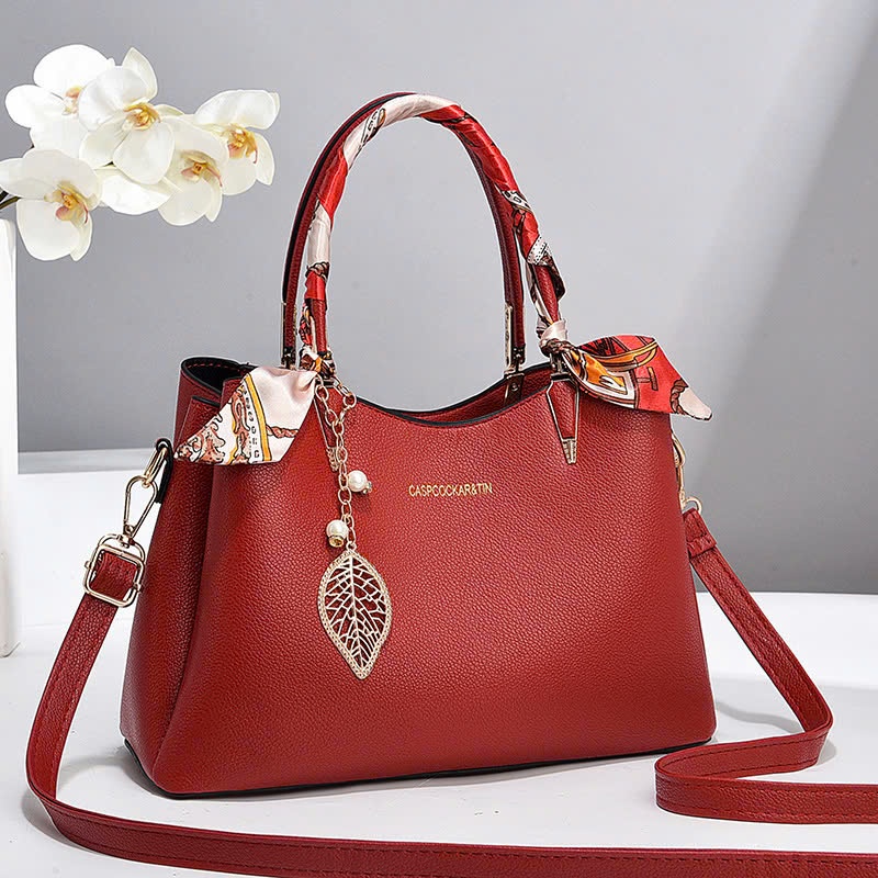 Túi xách nữ trung niên,túi xách tặng mẹ,tặng dì, đeo chéo,đeo vai , sang trọng,quý phái có khăn lụa_Tui Xinh_Store589