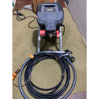 phun sơn qùy ozito 700w