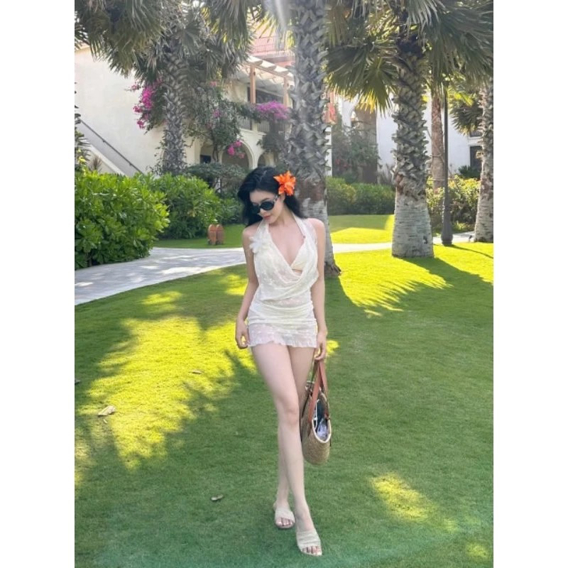 [Hoả tốc HCM] set bikini ren ₫i biển cổ đổ hở lưng ( có nhiều cách mặc). MANILLA | BigBuy360 - bigbuy360.vn