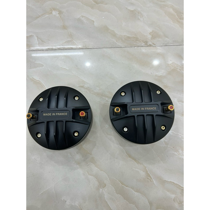 một đôi loa tréc bãi 450 tháo thùng hàng xịn chính hãng,