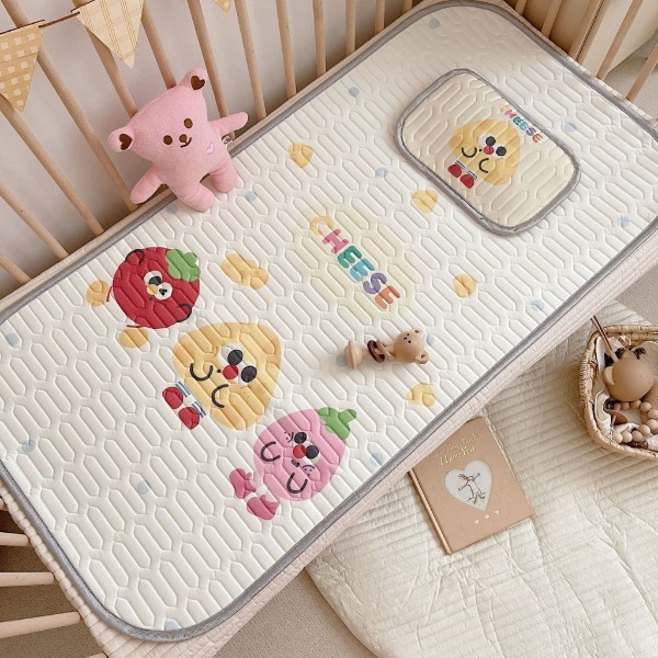 Chiếu Điều Hòa Cao Su Non Cho Bé Sơ Sinh Kèm Gối Vỏ Hạt Kiều Mạch – Mềm Mại, Thoáng Mát, Êm Ái Cho Bé