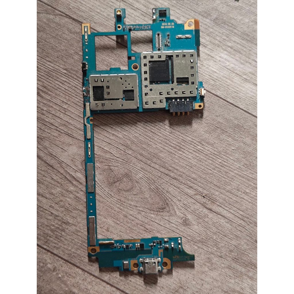 Main Samsung Galaxy J2 Prime ( G532 ) Không Lên Do Lỗi Úp Rom (Lấy Linh Kiện)