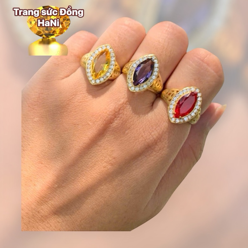 Nhẫn đồng vàng đá đỏ marquise viền đá cao cấp – Nhẫn nữ dáng thuyền sang trọng, đính đá lấp lánh Tra