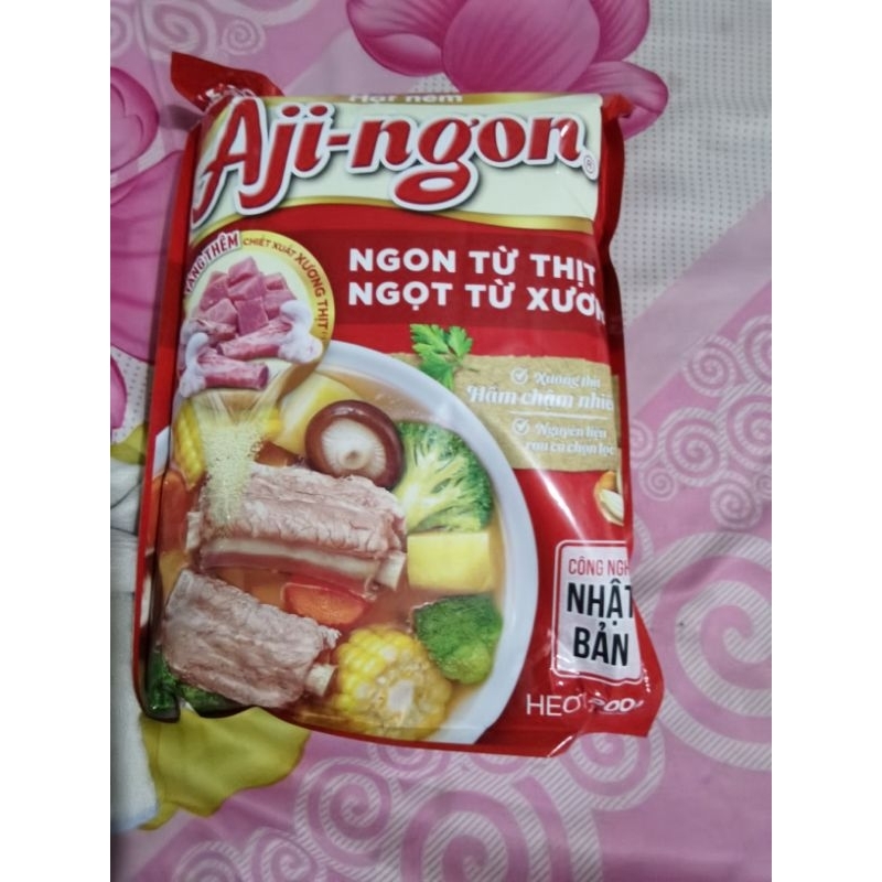 Hạt nêm Aji ngon gói 900g