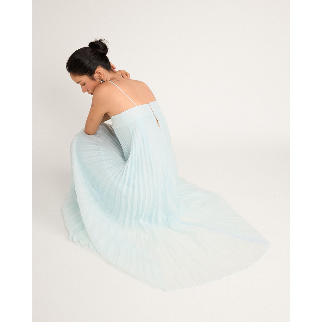 SEASON STUDIOS | đầm dài dập li Rivé Dress