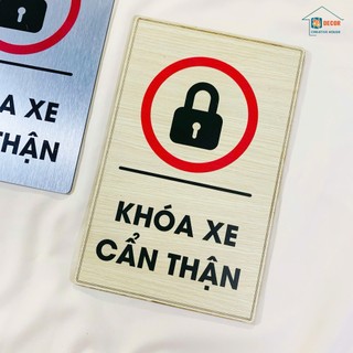 Bảng gỗ Vui Lòng Khóa Xe in màu UV