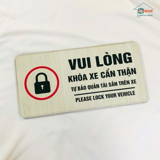 Bảng gỗ Vui Lòng Khóa Xe in màu UV
