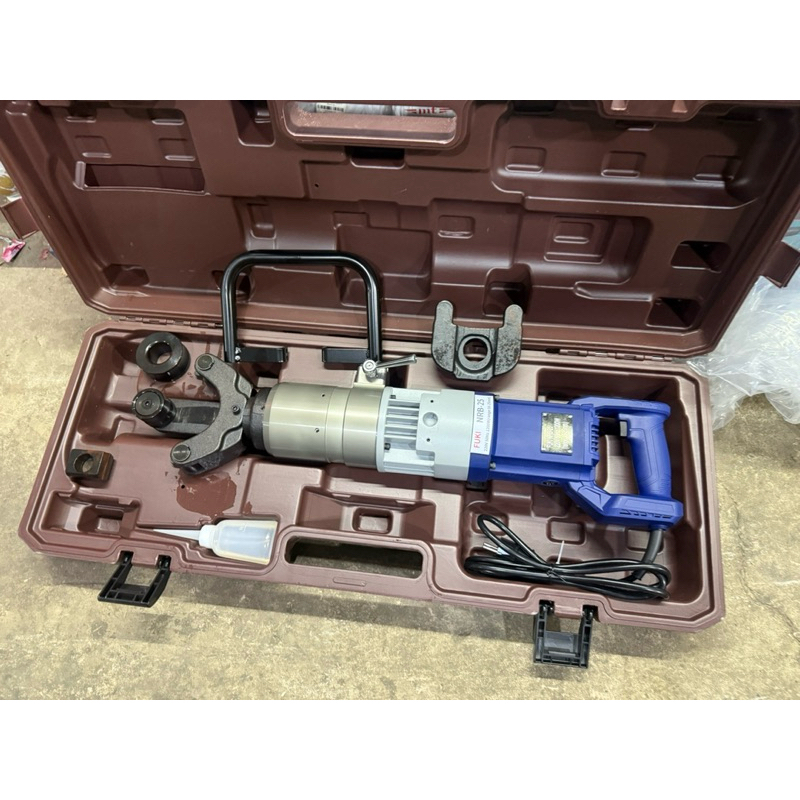 Máy Uốn Sắt Thủy Lực Cầm Tay FUKI WQJ- 25 /32 - Bảo Hành 6 Tháng