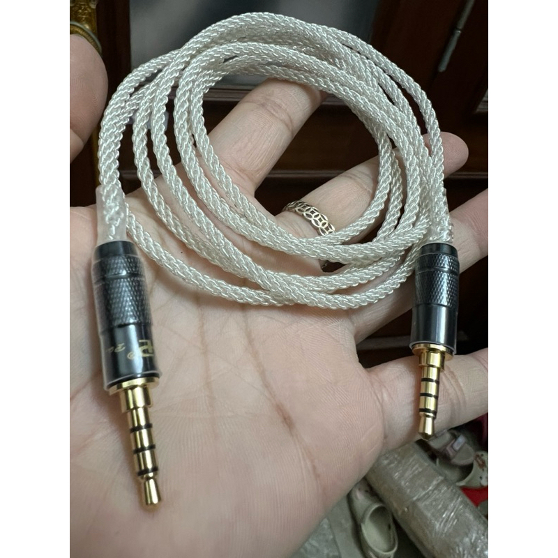 Dây tín hiệu âm thanh lõi bạc 2 đầu 3.5mm 4 khấc