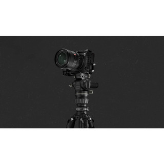 Tilta Half Cage Máy ảnh Sony Alpha a7c2 a7cR gọn nhẹ đẹp