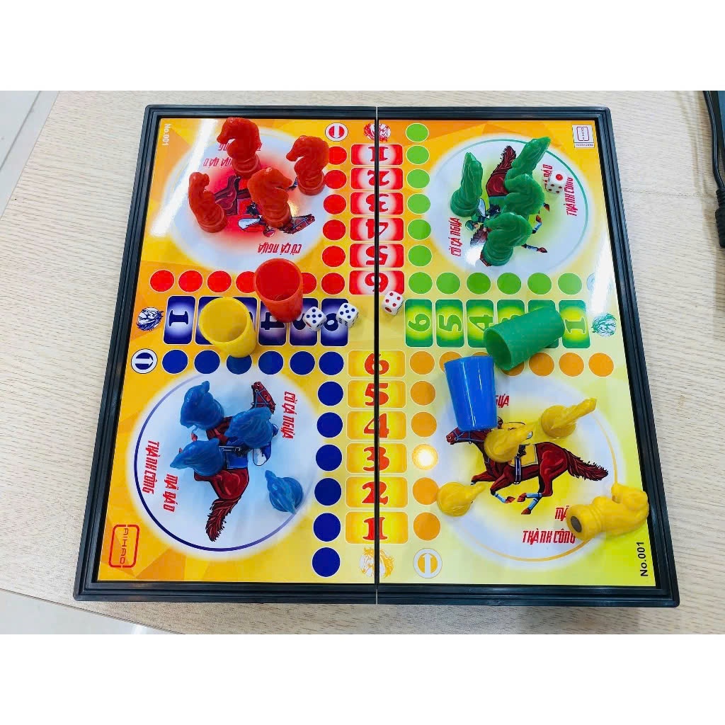 Cờ Cá Ngựa Nam Châm, Hộp Nhựa Cứng Có Thể Gấp Gọn, Đồ Chơi Board Game Cờ Đua Ngựa, Bộ Cá Ngựa