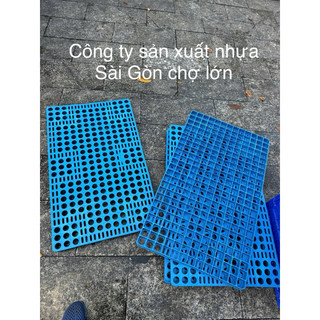Pallet không chân mặt hở màu xanh và màu đen (60*100*3,5 cm)