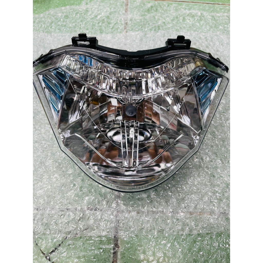 Pha đèn trước Exciter 135 4s đời 2010 Choá Lớn chính hãng Yamaha Vĩnh Phúc.