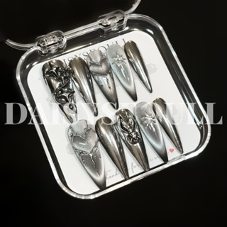 Nail box mắt mèo ánh trăng đen ánh bạc tráng gương bạc CHAM THỎ DAISY - móng tay giả mắt mèo đen đẹp [KHÔNG KÈM HỘP]