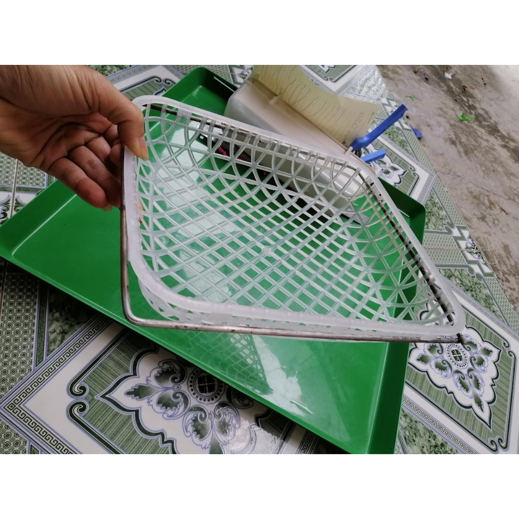 Đai đỡ rổ đẻ cho chim bồ câu