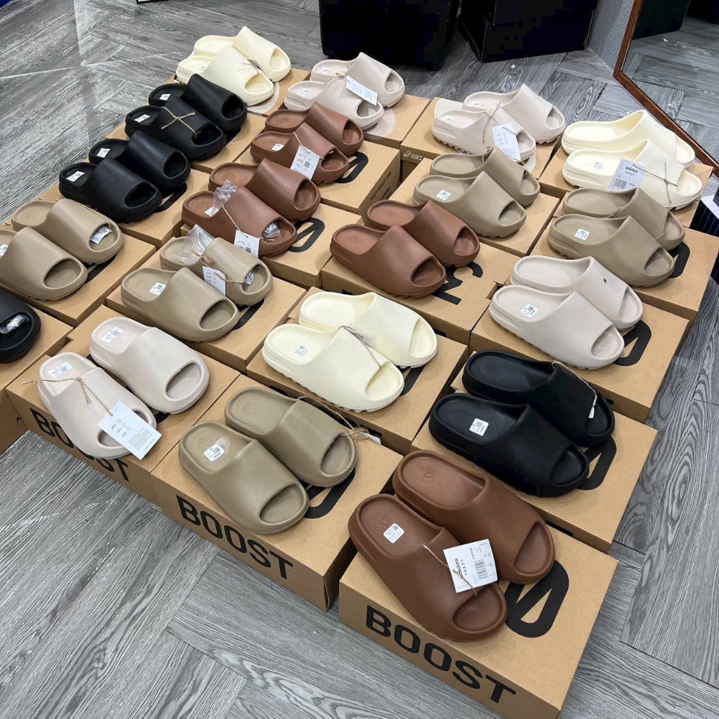 Dép đúc YZ Slide bánh mì  Vsneakers
