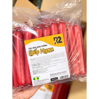 (sales t4) mua 1 túi + tăng 1 túi = 2 túi xúc xích bếp ngon r2 (1 túi 1kg = 29 cây) Với 100% thịt đạt chuẩn ATVSTP