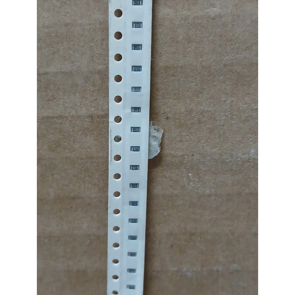 Điện Trở Dán 824 820K kích thước 0603 (100 con)