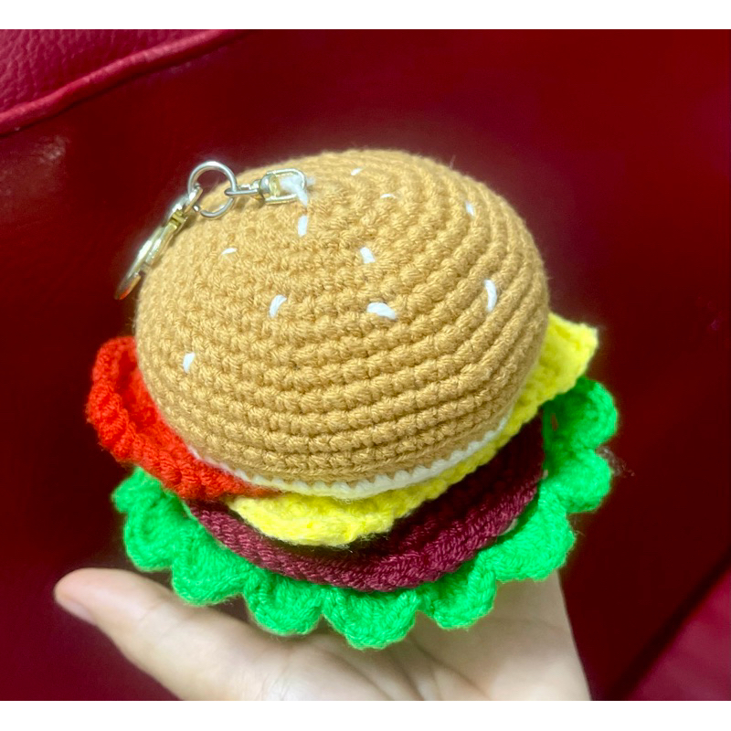 Móc khóa hoặc làm Gối gim kim Hamburger - len baby yarn