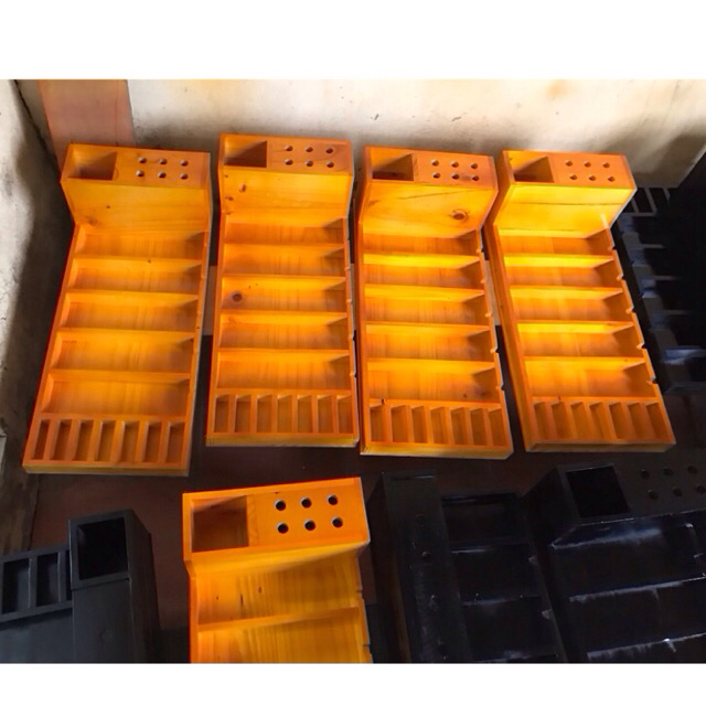 khay gỗ đựng tông đơ 2 màu vàng ,đen