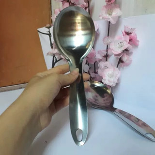 Muôi múc cơm canh inox cầu vồng dày dặn