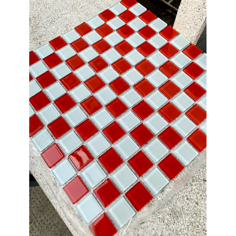 Gạch Mosaic thuỷ tinh Decor màu đỏ trộn màu. Tấm mosaic thủy tih 30cm cao cấp