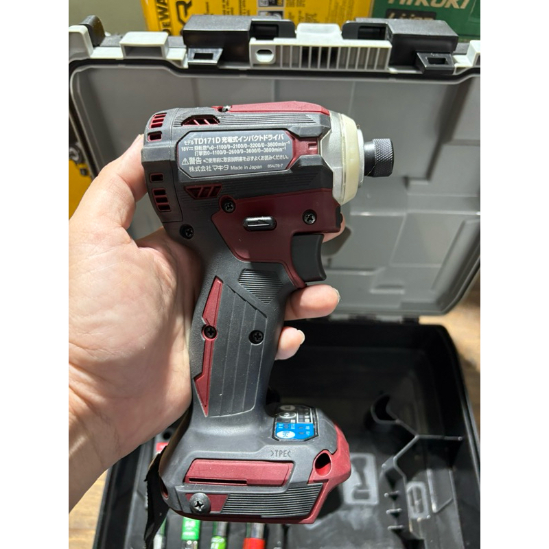 Chuyên vít Makita TD171D hàng nội địa Nhật