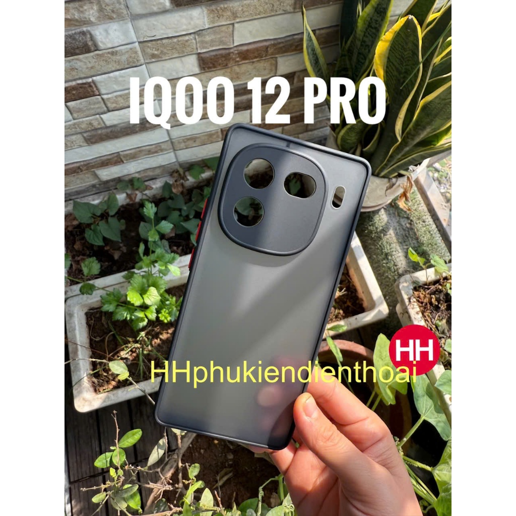 Ốp lưng Vivo iQOO 12 Pro lưng nhám viền dẻo (đen)