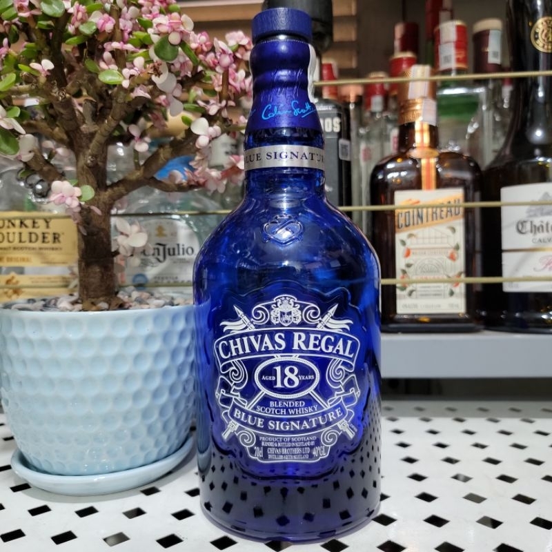 full vỏ hộp Chivas 18 blue xuất xứ Scotland