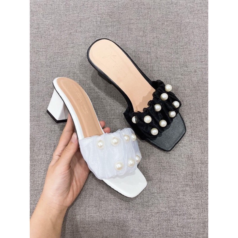 Guốc nữ cao gót vuông 5p quai bản ren dún kết hạt châu - G89