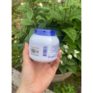 Dưỡng ẩm vitamin e
