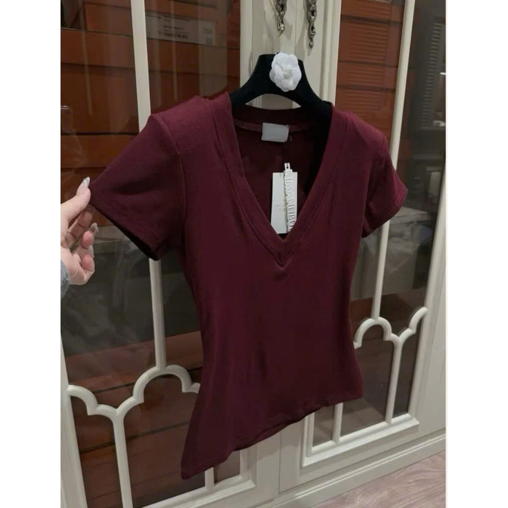 Áo Thun Nữ Bigsize 55–90kg Cổ Tim/Cổ Tròn Tay Ngắn Chất Borip Lụa Co Giãn Mềm Mại AT9006 – 2KJeans | BigBuy360 - bigbuy360.vn