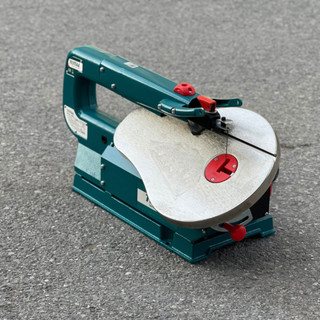 TOTAL Máy cưa cuộn 85W TS88501