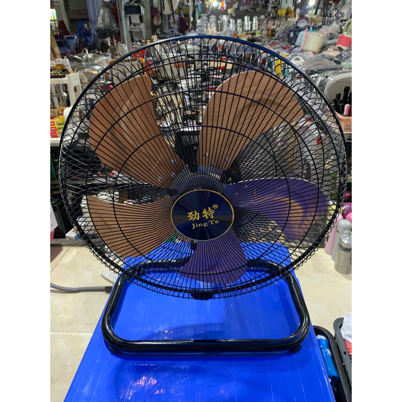 Quạt điện dáng ngồi quỳ hãng Jing Te 4 tốc độ, 5 cánh,150w