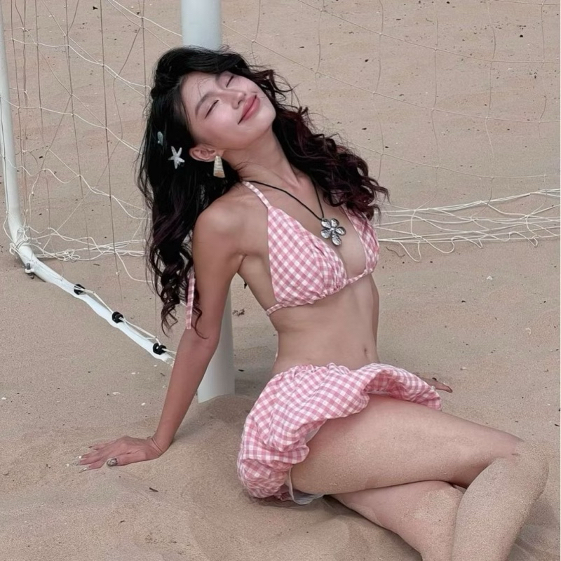 Bikini Cao Cấp set bikini 3 mảnh thiết kể trẻ trung đồ bơi 3 mảnh áo dây buộc kèm mút quần tam giác mix váy bí ngô | BigBuy360 - bigbuy360.vn