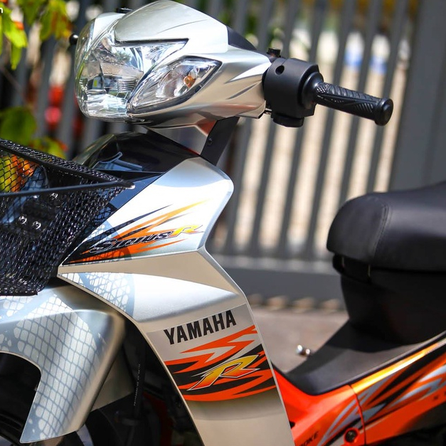 Tem Rời Dán Xe Sirius Mẫu Hoa Văn Chữ R 2008 Cam Bạc Đen Cực Đẹp, Hàng 3 Lớp Chất Lượng Cao