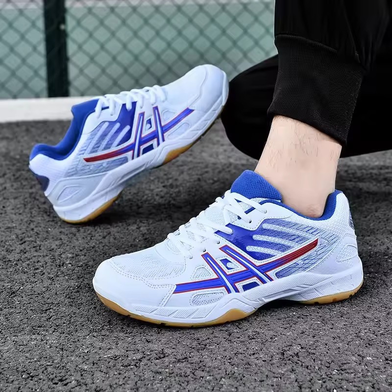 Giày Cầu Lông lefus L08 Nhẹ Êm Chân Bám Sàn Giá Tốt