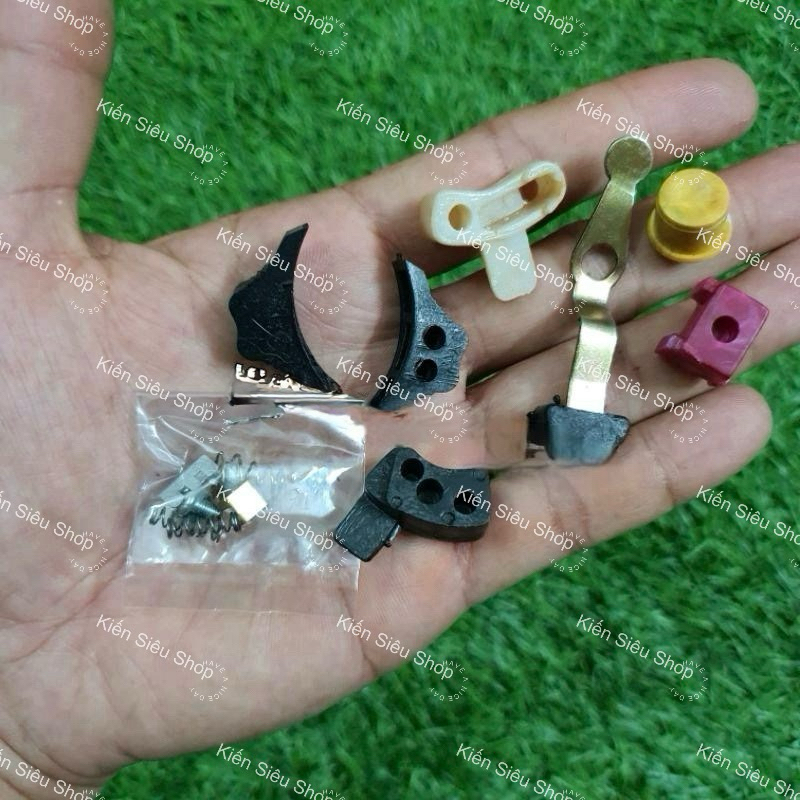 Bộ nút công tắc đèn xe Honda Cub 82 _ 84 _ DD