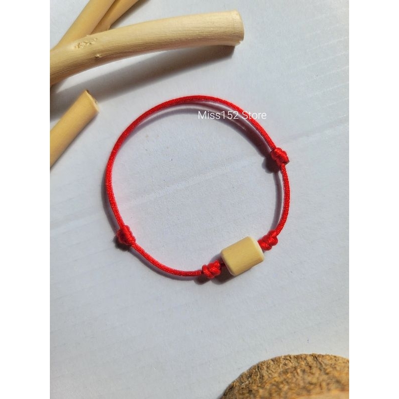 Vòng tay dâu tằm chỉ đỏ, vòng tay dâu tằm chỉ ngũ sắc may mắn mix 1 hạt dâu tằm già