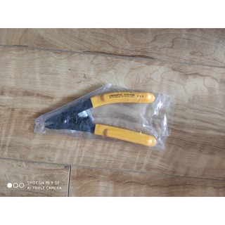 Kìm Tuốt Sợi Cáp Quang 3 Lỗ FTTH